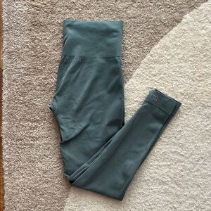 SET Active Women's Green Leggings